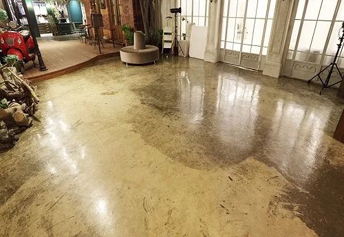 家用树脂地板优缺点是什么