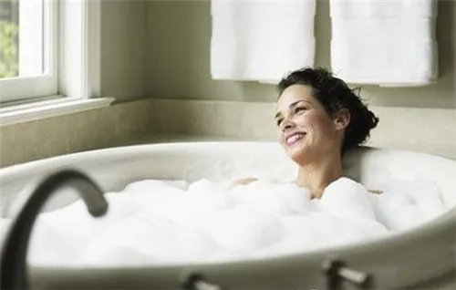 浴缸怎么用 浴缸标准尺寸是多少