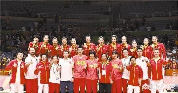 身高1米92的前女排队长惠若琪公布恋情，男友身高1米86，你怎么看？