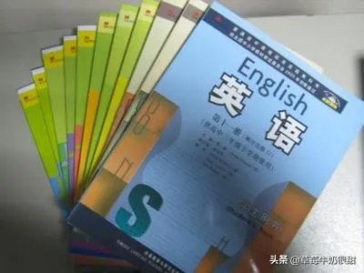 高中英语短文改错方法与技巧？