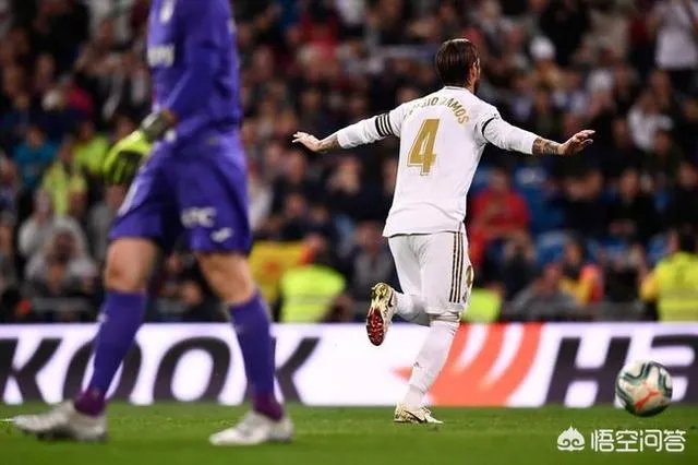 皇马5-0大胜莱加内斯，第24分钟拉莫斯为什么会罚两次点球？