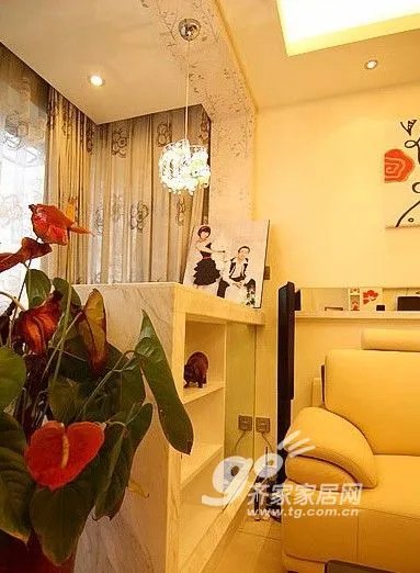 奋斗10年攒钱买屋 北漂族半包7万筑婚巢爱情修成正果