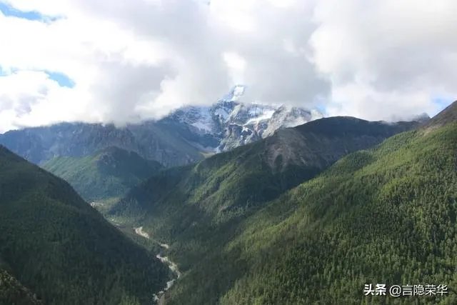 去稻城亚丁是一种什么体验？