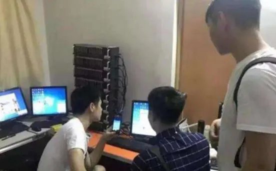 330万台老年机被植入木马病毒，这些犯罪团伙将受到怎样的处罚？