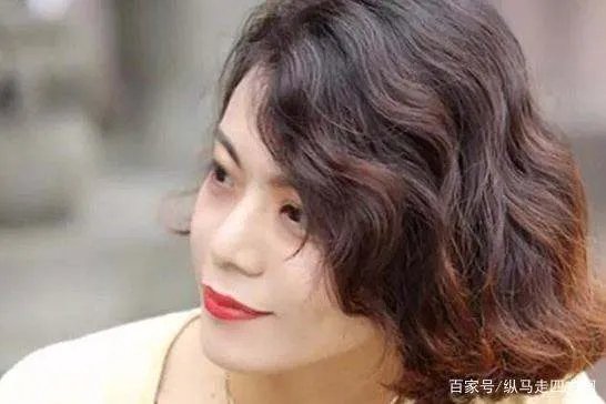 复旦女教授陈果走红网络，却遭学生“炮轰”，后来怎样了？