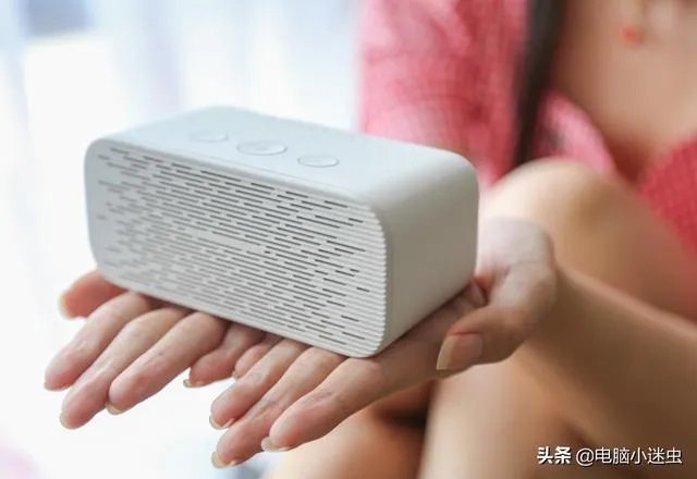 华为智能音箱，小米智能音箱，百度智能音箱，哪一个聊天模式好？