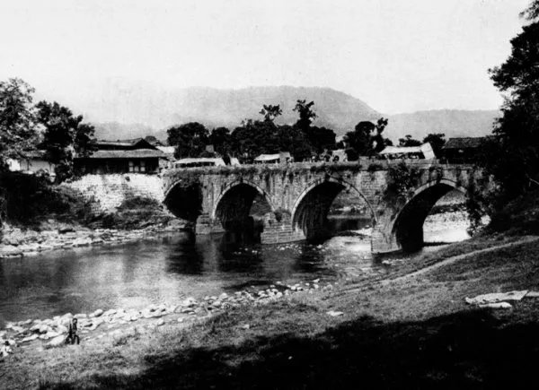 请问你们有在游戏厅打鱼输很多钱的吗？