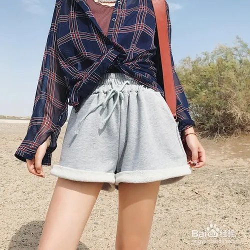 2019年流行什么款式的女士短裤？