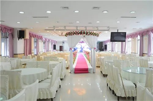 北京饭店婚礼的价格 怎么办婚礼省钱