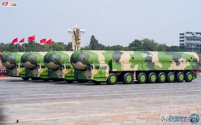 东风51重型机动洲际导弹怎么样？