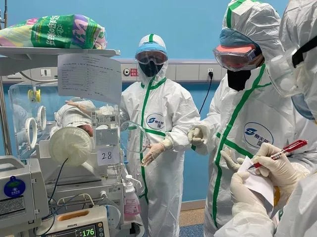 韩朝离中国最近，是什么原因，朝鲜没有一个人感染新冠肺炎呢？