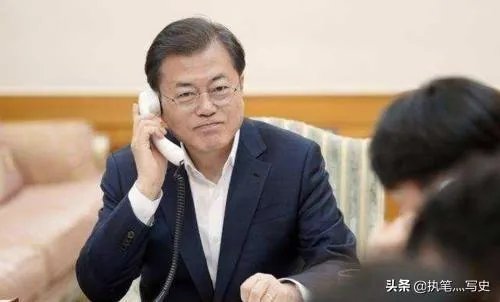 特朗普最后的退让,韩国保护费降到13亿美元,文在寅坚决说不刚到底,对此你怎么看?