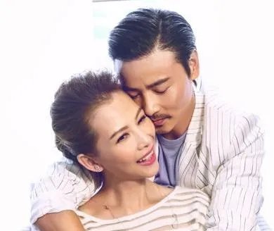 天天向上蔡少芬张晋秀恩爱 揭秘张晋与蔡少芬的坎坷爱情