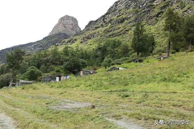 去稻城亚丁是一种什么体验？