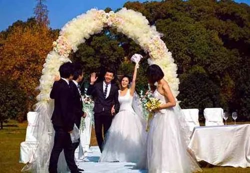 结婚唱的歌曲有哪些 结婚用什么歌曲最好听