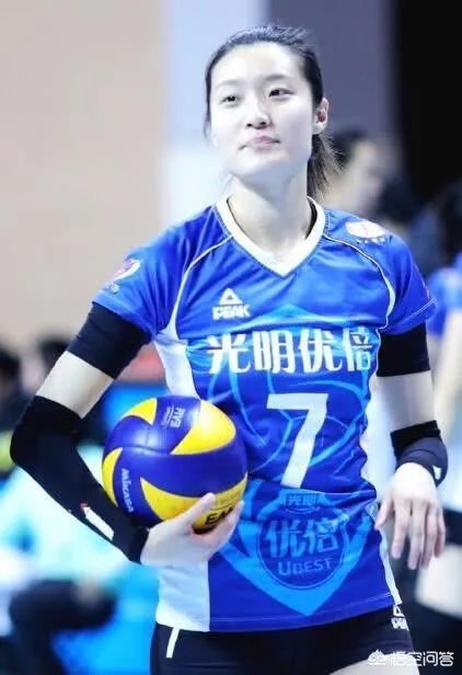 排超第八轮,上海女排3-1击败广东恒大,秦思宇14分,怎么评价?