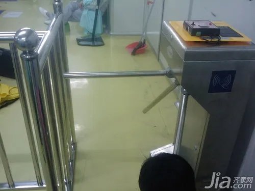 防静电门禁系统的重要性及功能