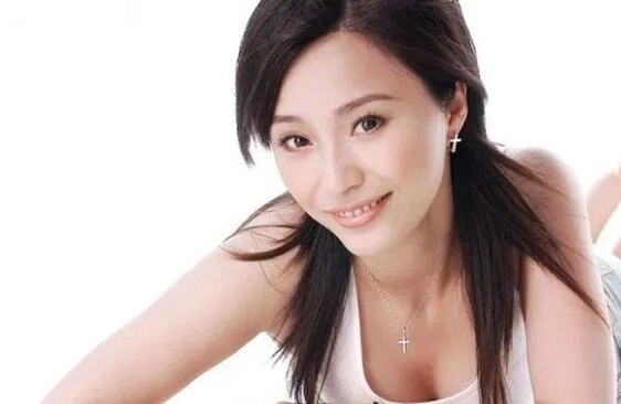 张曦文老公是谁？ 街拍照片疑似其男友