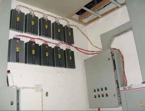 节电器的工作原理