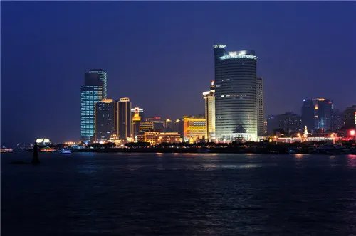 厦门二手房价格走势图 看看你的房子值多少钱