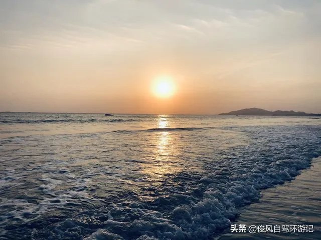 想去惠州看海,哪里海边比较好,附近的酒店性价比怎么样?