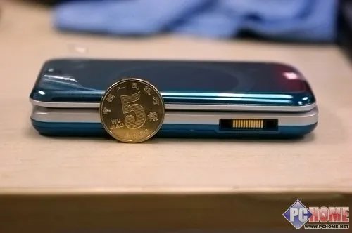 T系列翻盖新秀 索尼爱立信T707评测