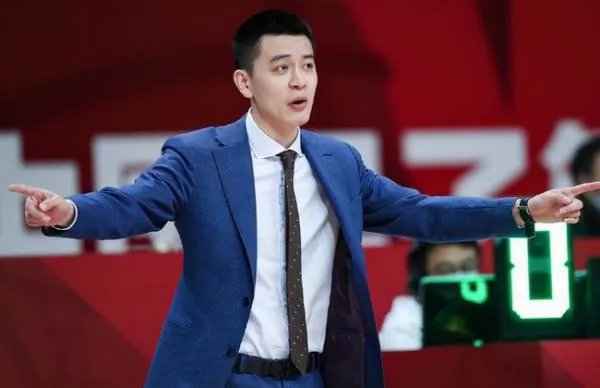 CBA辽宁队杨鸣如果战绩不好的话，谁会接替他的位置？