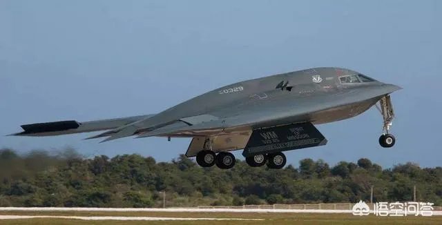 为什么要发展隐形的战略轰炸机？