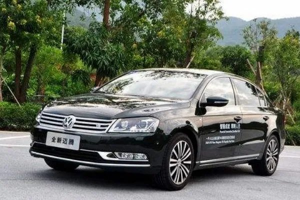 大众迈腾对比速派哪个好？哪款更适合家用？