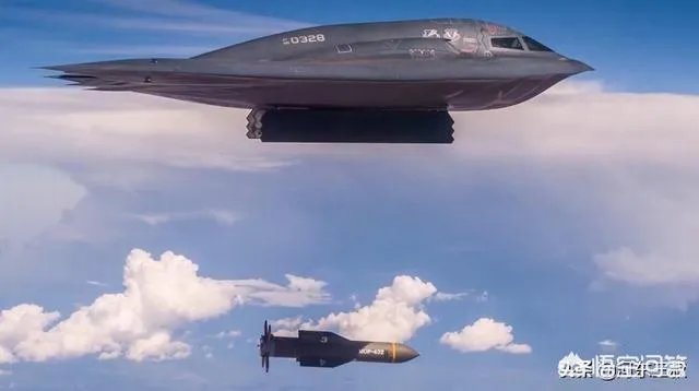 美研制巨型钻地弹能钻多深