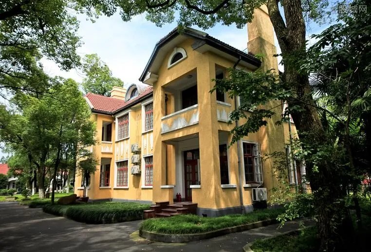 金庸杭州别墅出售 定价6800万值得买吗