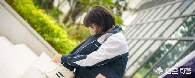 以家人之名贺子秋喜欢谁？