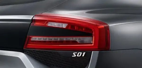 三年亏掉48亿，零跑汽车通过港交所上市聆讯，距离领跑还有多远？