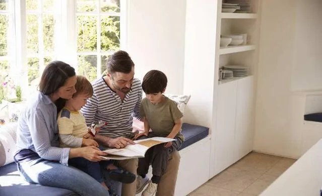 孩子不爱看书？不放试试看这样1㎡的阅读区