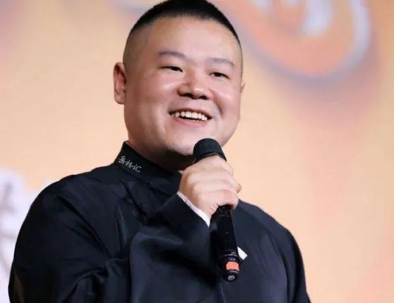 岳云鹏撞脸无数人,许多人表示在电视上看过他,还曾和他握过手,你怎么看?