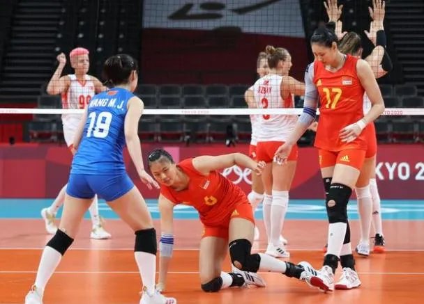 中国女排首秀迎战土耳其，你认为战果如何？