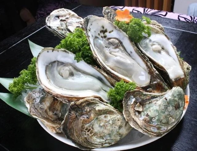 网红饭店取号近2万桌，食客称排队3天没吃上，你觉得值吗？