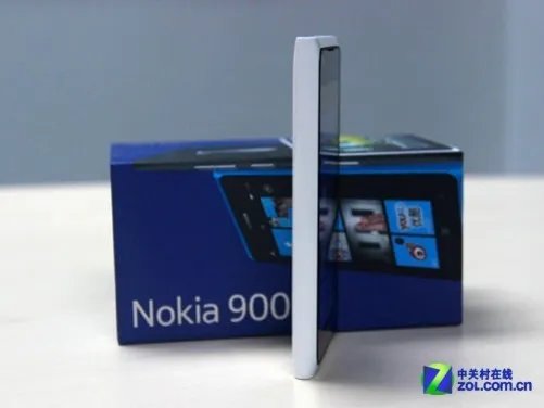 Windows Phone旗舰魅力 诺基亚900评测