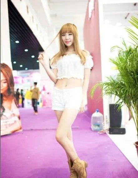 2014CJShowGirl看哪里 养眼妹纸高清美图来一发