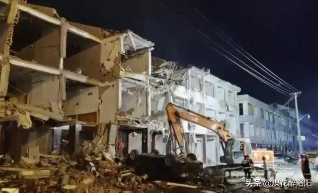 浙江特大槽罐车爆炸新闻