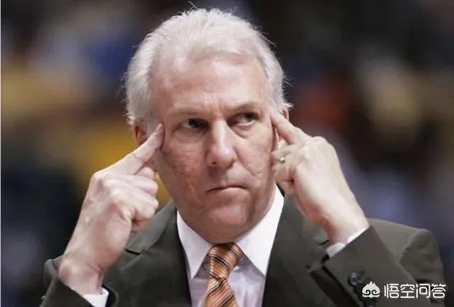 波波维奇开场63秒被驱逐，赛后却搞笑闯入马龙教练采访，波波是故意被驱逐输球吗？