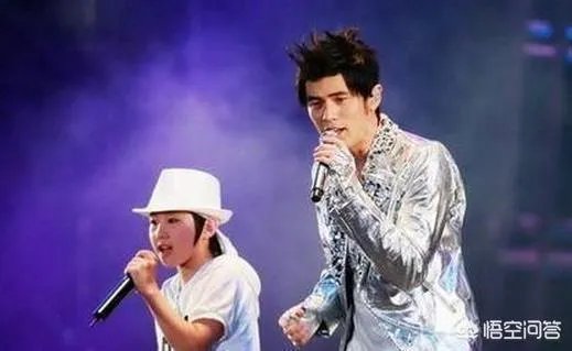 细数曾经红极一时的春晚小童星，如今的他们怎么样了？