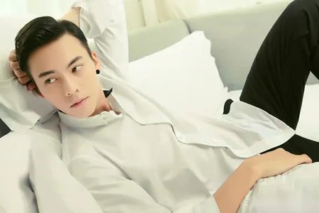 陈伟霆分手了吗？   和阿Sa往事被揭