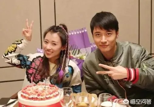 张丹峰何洁相继回应出轨传闻，为什么网友却不买账把同情支持票给了洪欣赫子铭？