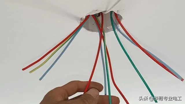 家里装修家里的电线一般要用多大的线？