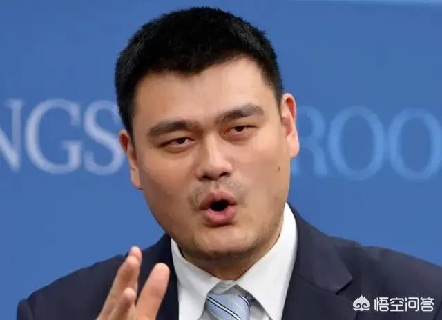 男篮世预赛中国队名单出炉，7名95后、全是90后！你对这份名单怎么看？