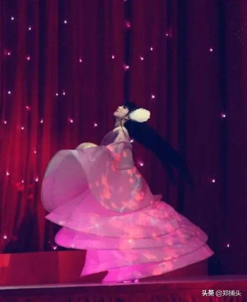 细数曾经红极一时的春晚小童星，如今的他们怎么样了？