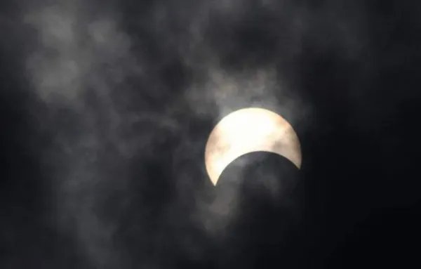 如果出现九星连珠或五星连珠时，会发生什么事情？