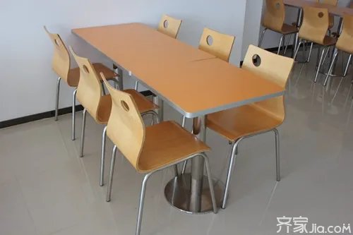 快餐桌椅价格 快餐桌椅的保养与维护
