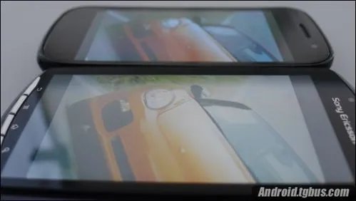 索爱Xperia Play Bravia屏幕比拼Super AMOLED